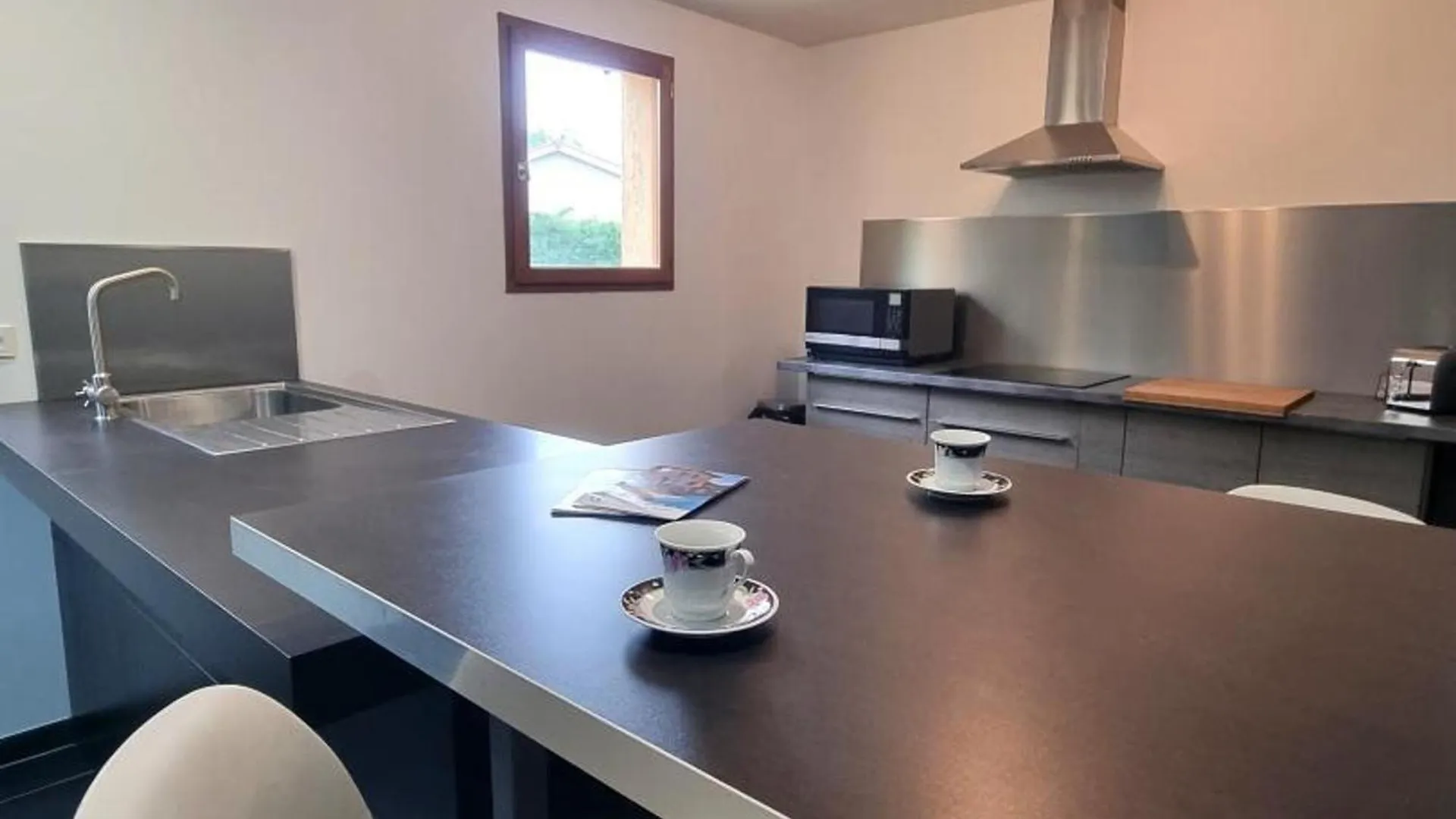 Gite 80M² Avec Jardin Privatif, Garage Pour Motos, A Proximite Des Sentiers De Randonnee Et Circuits Vtt. - Fr-1-496-319 Veranne